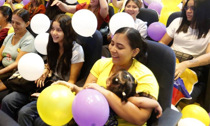 El lanzamiento de la aplicación se llevó a cabo ayer en Guayaquil / Foto: cortesía Presidencia