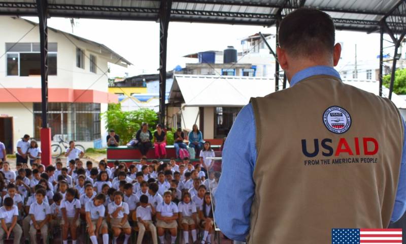 El cuento se promociona en todas las instituciones educativas en Galápagos / Foto: cortesía Embajada de Estados Unidos