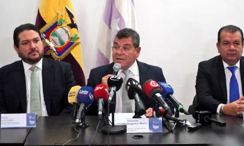 Eduardo Izaguirre, anunció tres acciones: la desactivación de códigos de hectáreas ficticias, revisión de perfiles de usuarios y eliminación del código F / Foto: cortesía MAG