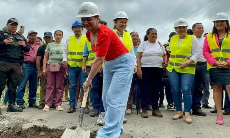 Los trabajos para mejorar la conectividad de Pimampiro y La Independencia iniciaron / Foto: cortesía Secretaría Técnica Amazónica