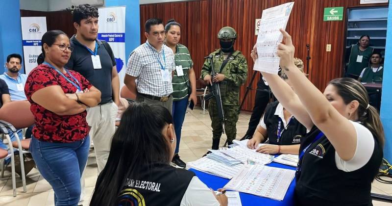 763.797 personas anularon su voto, mientras que 242.739 lo dejaron en blanco / Foto: cortesía CNE