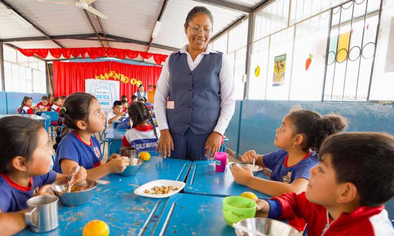 El Memorando de Entendimiento se firmó en la Unidad Educativa Carlos Montúfar en Carchi / Foto: cortesía Ministerio de Educación