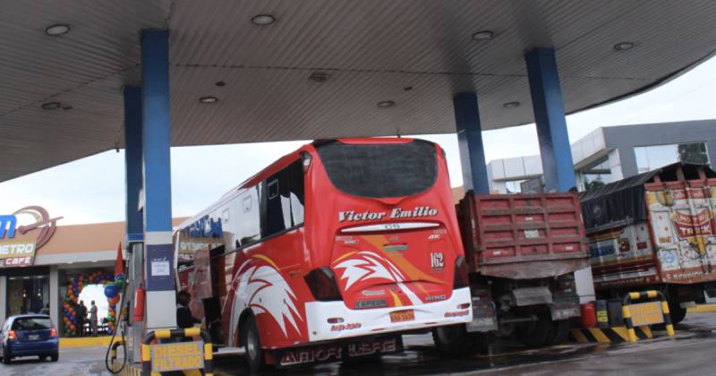  Los nuevos precios de las gasolinas estarán vigentes hasta el 11 de abril/ Foto: cortesía Petroecuador