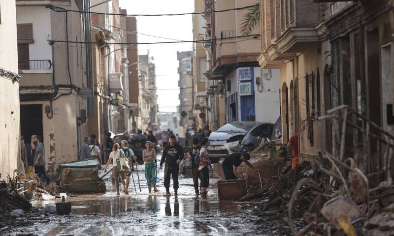 Aculco se ha movilizado para suministrar comida y agua potable a los afectados / Foto: EFE