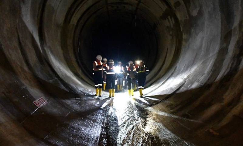 Autoridades de Celec inspeccionaron las labores a cargo del Cuerpo de Ingenieros del Ejército / Foto: cortesía Celec