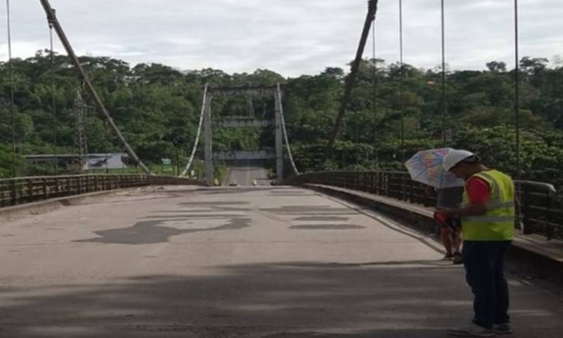 El puente está ubicado en el kilómetro 10 de la vía Tena-Puyo / Foto: cortesía MTOP