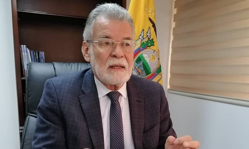 Enrique Pita, comentó que ahora hay la posibilidad de que los ecuatorianos empadronados para votar en el exterior lo hagan en cualquier sitio / Foto: EFE