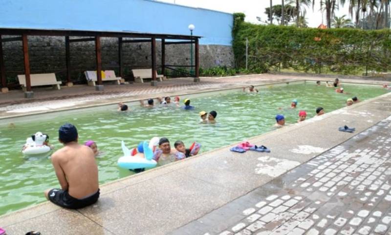 El balneario El Tingo cuenta con 6 piscinas termales / Foto: cortesía Municipio de Quito 