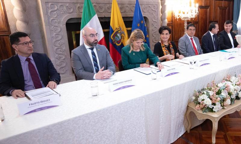 Sommerfeld agradeció a Italia la cooperación que presta a Ecuador / Foto: cortesía Cancillería