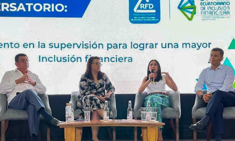 Solo tres de cada diez ecuatorianos tienen acceso a crédito / Foto: cortesía RFD