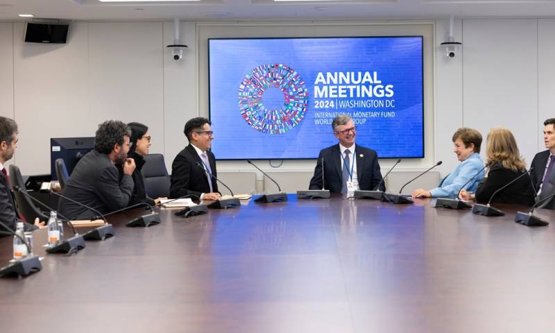 estas reuniones buscan discutir las perspectivas y políticas económicas del país y compartir los avances que Ecuador / Foto: cortesía Ministerio de Economía 